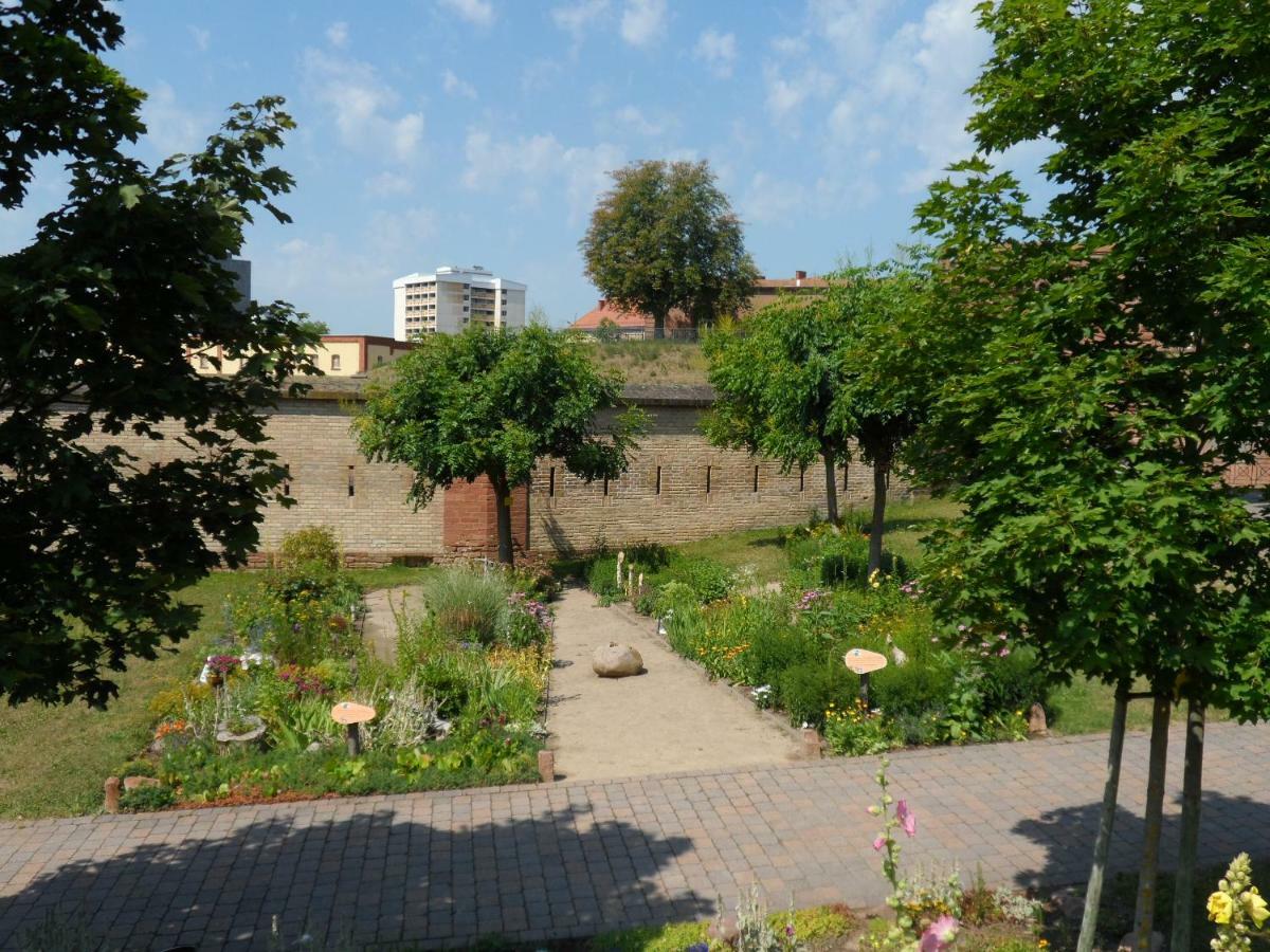 Ferienwohnung Orchidee Germersheim Bagian luar foto